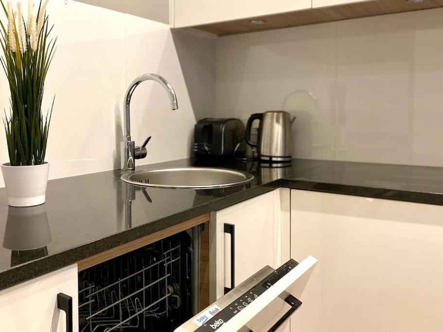 Apartament K22 Slawinska 504 In The